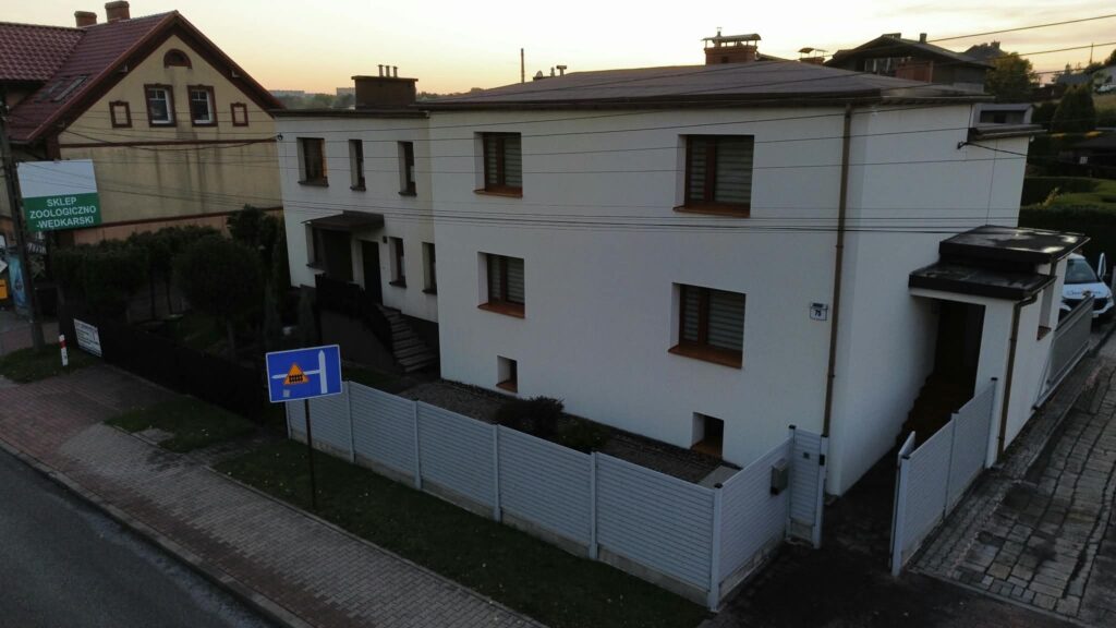 Czyszczenie elewacji