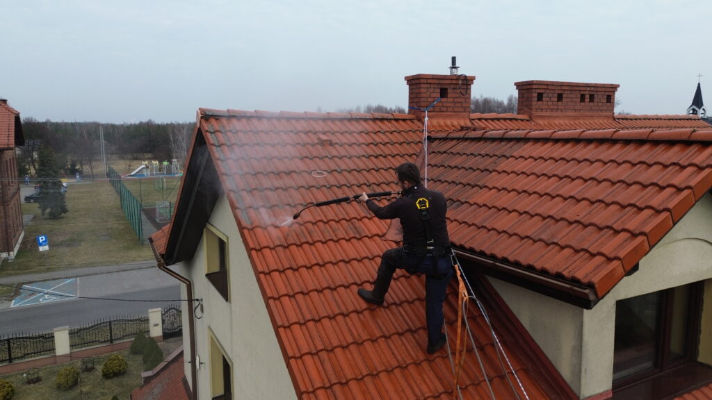 Czyszczenie dachów