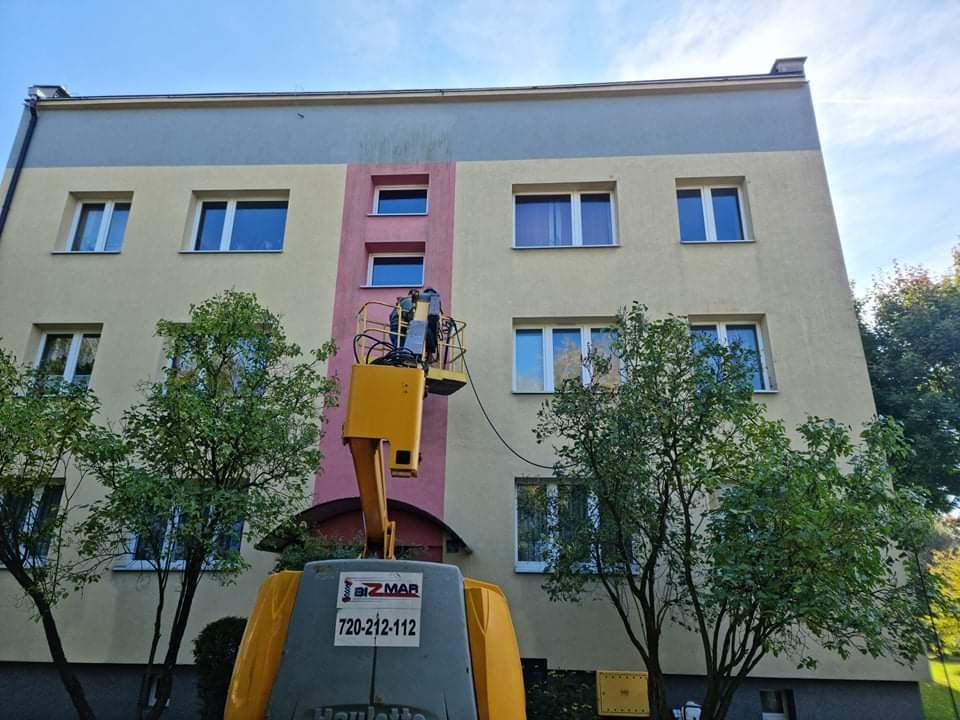 Czyszczenie elewacji