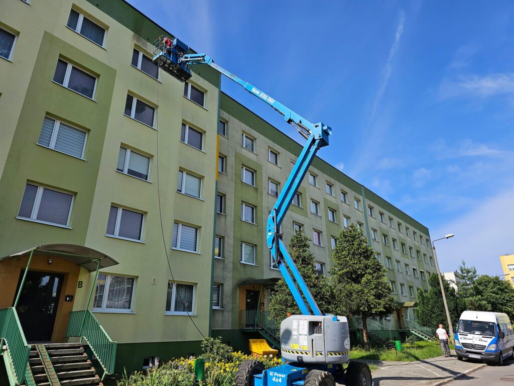 Czyszczenie elewacji
